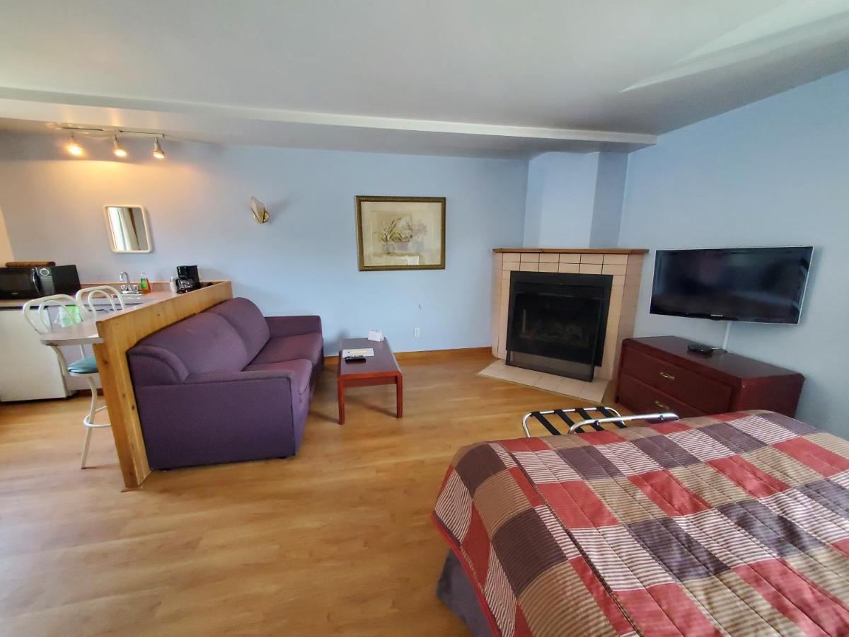 Auberge Champetre Sainte-Adèle Zewnętrze zdjęcie