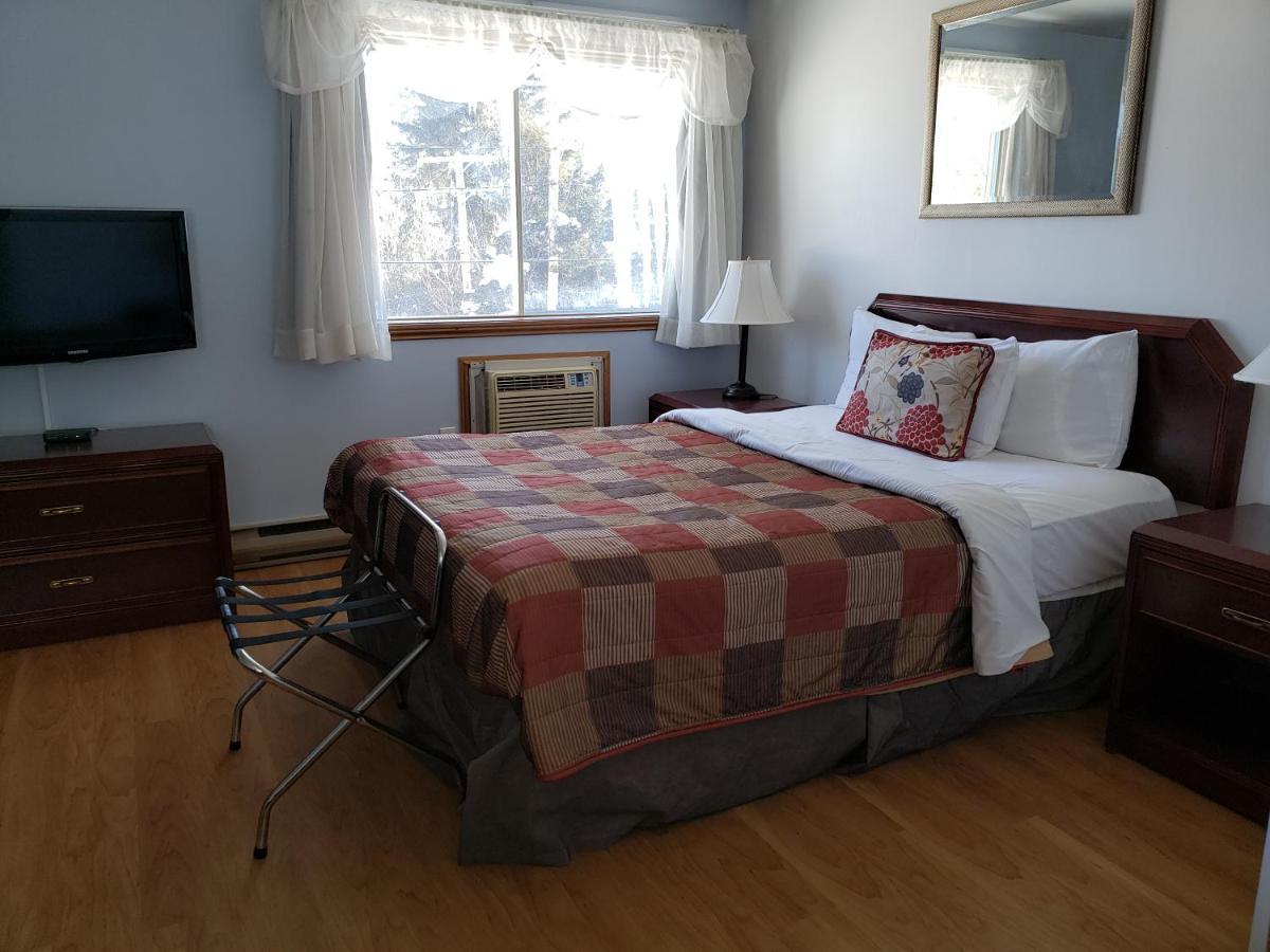 Auberge Champetre Sainte-Adèle Zewnętrze zdjęcie